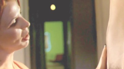 Ωραία κυρία νεαρό αγόρι